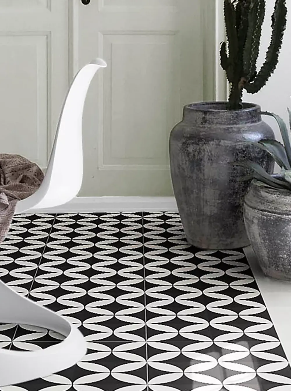 Pegane Mosaïque Pour Salle De Bains<4 Carreaux de ciment véritable 0,16m2 / Carreaux de ciment artisanaux pour sol et mur coloris noir/blanc - l.20 x L.20cm