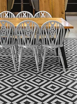 Pegane Mosaïque Pour Douche|Mosaïque Pour Pièce À Vivre<4 Carreaux de ciment véritable 0,16m2 / Carreaux de ciment artisanaux coloris noir/blanc pour sol et mur - l.20 x L.20 cm