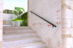 Alumin'home Articulation pour main courante aluminium noir- Accessoire D'Escalier