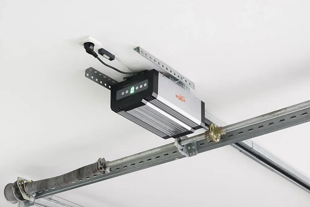 Boxer Ouvre-porte de garage WiFi 1000N modèle 5000, app smartphone, 2 télécommandes, rail 3,5 m- Motorisation De Porte De Garage