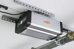 Boxer Ouvre-porte de garage WiFi 1000N modèle 5000, app smartphone, 2 télécommandes, rail 3,5 m- Motorisation De Porte De Garage