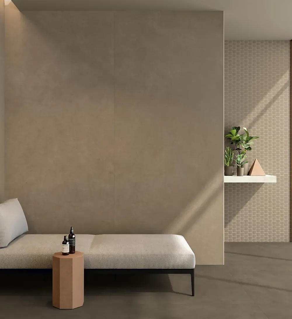 Ro'Ma Carrelage Carrelage effet Béton Brun Sable 278x120x0,6 cm Mat Benzaro - Mur intérieur (vendu par carton de 3,336 m²) -- Carrelage Mural Effet Béton