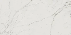 Ro'Ma Carrelage Carrelage effet Marbre Blanc Calacatta Extra 240x120x0,9 cm Brillant Clarenza - Mur intérieur (vendu par carton de 2,88 m²) - RO'M- Carrelage Mural Effet Marbre