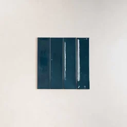 Les Carreaux De Jean  Carrelage Effet Zellige Bleu Foncé NARA Pacifico Gloss 7,5x30cm - Les Carreaux de Jean- Faïence Pour Douche|Faïence Pour Pièce À Vivre