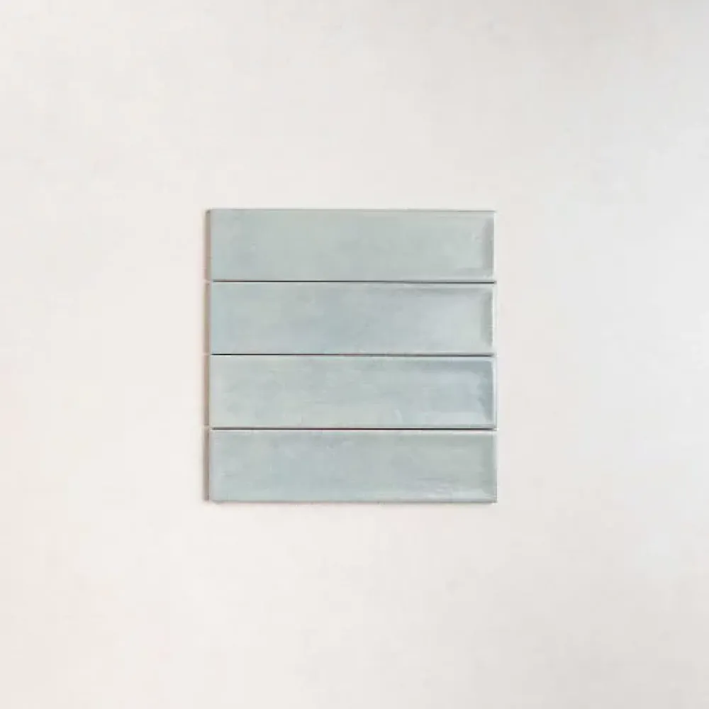 Les Carreaux De Jean Carrelage Effet Zellige Bleu Ciel NARA Glass Mate 7,5x30cm - Les Carreaux de Jean- Faïence Pour Cuisine|Faïence Pour Douche
