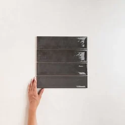 Les Carreaux De Jean Faïence Pour Pièce À Vivre<Carrelage Effet Zellige NARA Noir Gloss 7,5x30cm - Les Carreaux de Jean