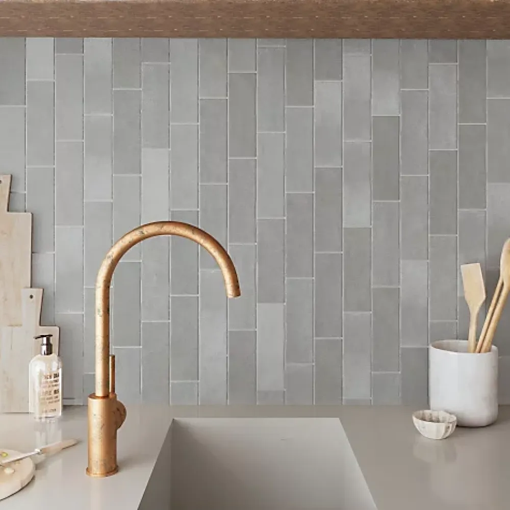 Les Carreaux De Jean Carrelage Effet Zellige NOLITA Gris 6,5x20 - Les Carreaux de Jean- Faïence Pour Salle De Bains|Faïence Pour Cuisine
