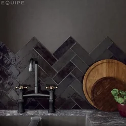Gioia Materia Faïence Pour Cuisine|Faïence Pour Pièce À Vivre<Carrelage Effet Zellige Noir LA RIVIERA 6,5x20 Tourmaline - Les Carreaux de Jean
