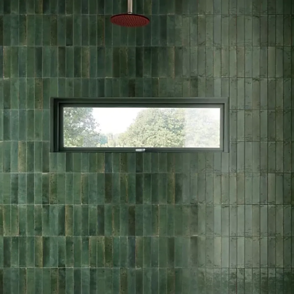 Les Carreaux De Jean Faïence Pour Salle De Bains<Carrelage Effet Zellige Vert Émeraude TANGER 6x24 Green - Les Carreaux de Jean