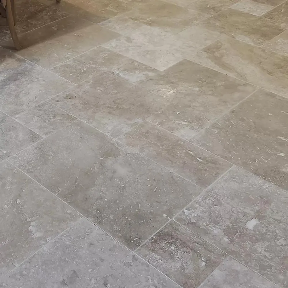 Ligerio Carrelage en travertin light adouci rebouché PREMIUM - Opus : 4 formats x 1,2 cm - Vendu par lot de 0,74 m²- Travertin