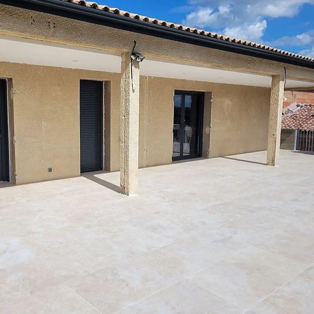 Concept Mosaïque Carrelage Extérieur Et Terrasse<Carrelage izmir 60x120 cm effet travertin antidérapant r11