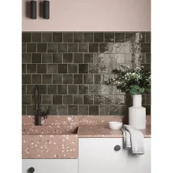 Aelle Carrelage Carrelage Sol Effet Pierre<Carrelage mur effet pierre noir 10x10 cm brillant - VERTICALE SOOT