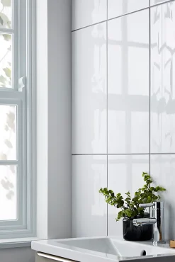 GoodHome Carrelage mural intérieur blanc brillant L.60 x l.30 cm x ép.9 mm, Perouso- Carrelage Mural Uni|Carrelage Mural Pour Douche