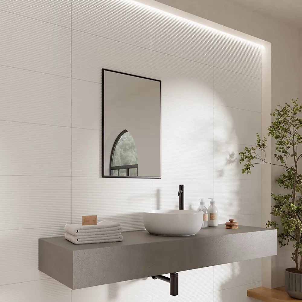 GoodHome Carrelage mural intérieur blanc mat à cannelures fines L.60 x l.30 cm x ép.9 mm, Perouso- Faïence Unie|Faïence Pour Wc