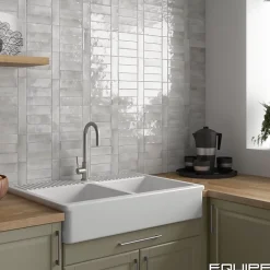 Aelle Carrelage Carrelage Sol Pour Wc<Carrelage sol / mur effet zellige bejmat marocain 5X15 cm gris brillant 5X15 cm COCO AMBER GREY WALL