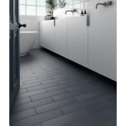 Aelle Carrelage Carrelage Sol Uni|Carrelage Sol Pour Salle De Bains<Carrelage sol / mur pose baton rompu chevron uni bleu pétrole mate STROMBOLI GLASSY BLUE