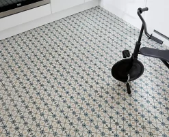Mykonos Carrelage sol et mur effet carreaux de ciment tons bleus et beiges L.45 x l.45 cm x ép.9,5 mm, Mediterranea Verona- Carrelage Mural Effet Carreaux De Ciment|Carrelage Mural Pour Cuisine