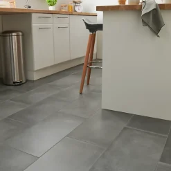 GoodHome Carrelage Mural Effet Béton|Carrelage Sol Effet Béton<Carrelage sol gris foncé effet béton L.60 x l.30 cm x ép.10 mm, Smooth