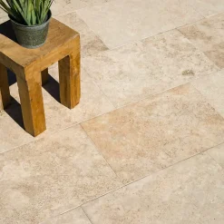 Ro'Ma Nature Travertin<Carrelage Travertin Beige Nuancé 61x40,6x1,2 cm - Intérieur et Extérieur (lot de 1,24 m² 5 dalles) -