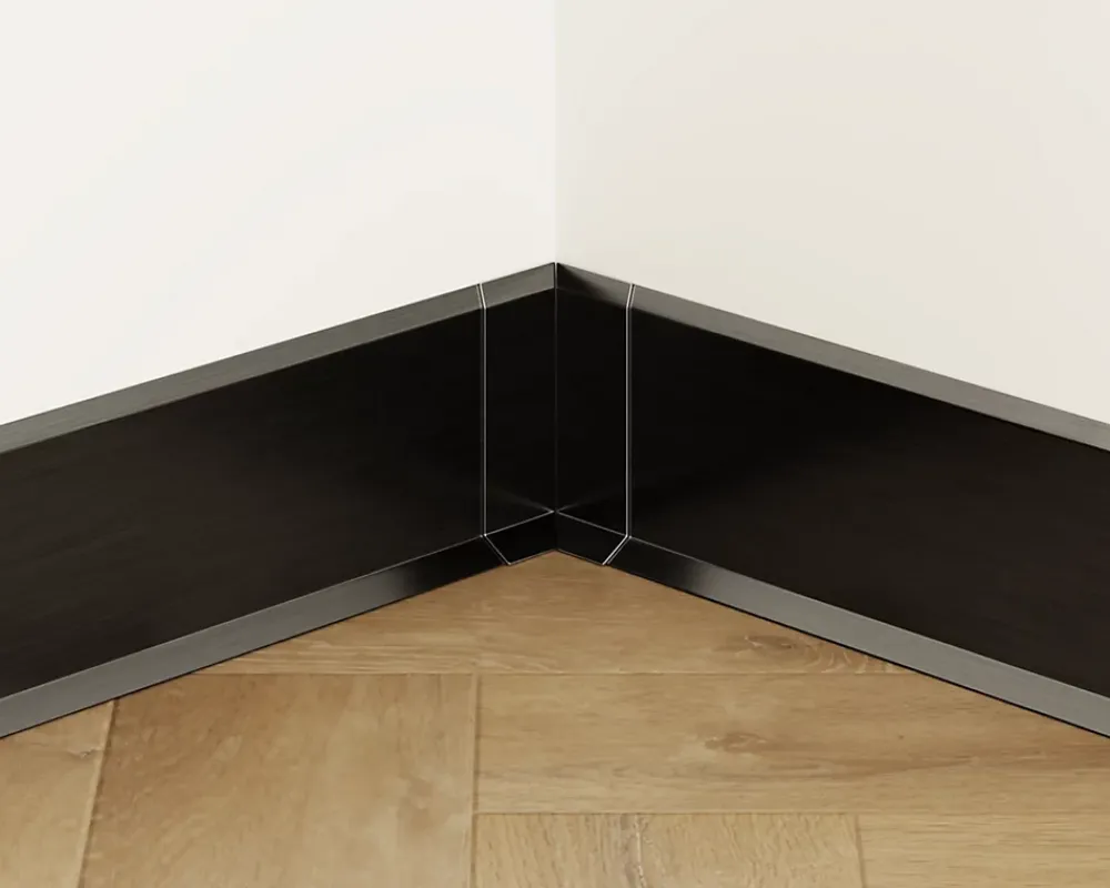 Ilcom Coin intérieur pour plinthe FLI Noir satiné - 30mm x 60 mm x 0,65 ep.- Moulure