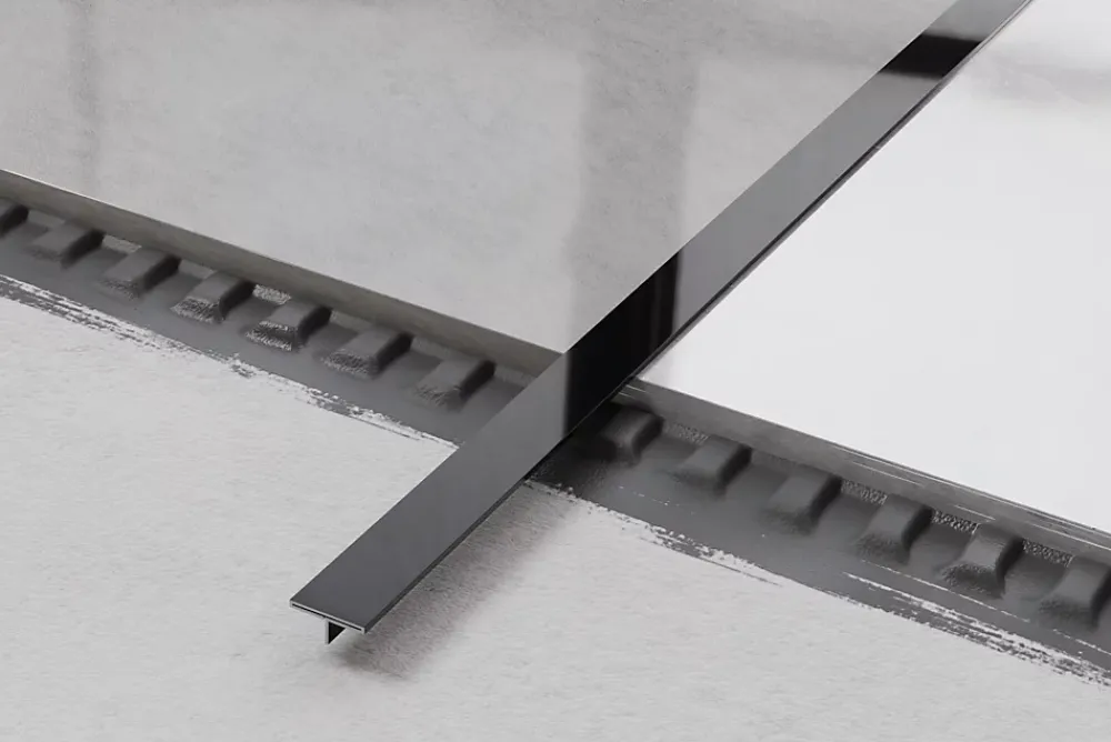 Ilcom Profilé Carrelage<Couvre-joint profilé décoratif Ts en inox rectifié Noir poli - 15mm x 2440mm x 0,65 ep.