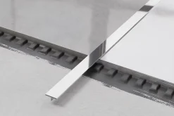 Ilcom Profilé Carrelage<Couvre-joint profilé décoratif Ts en inox rectifié Argent poli - 15mm x 2440mm x 0,65 ep.