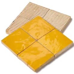 Ro'Ma Nature Echantillon couleur Zellige Jaune Moutarde -- Faïence Pour Pièce À Vivre