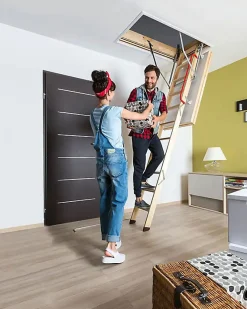 Matisere Echelle coupe feu 60min avec trappe de 70x100cm - Hauteur de 2.53 à 2.80m - LWF60/70100-280- Escalier Escamotable