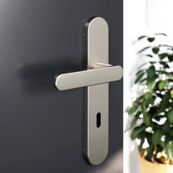 GoodHome Poignée De Porte<Ensemble poignée sur plaque rond serrure Minzh effet nickel satin gris L.120mm x l.42mm entraxe 165-195mm
