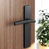 GoodHome Poignée De Porte<Ensemble poignée sur plaque rectangulaire Irvil effet nickel mat noir L.126.5mm x l.42mm entraxe 165-195mm