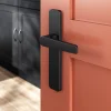 GoodHome Poignée De Porte<Ensemble poignée sur plaque rectangulaire Kerver effet nickel mat noir L.128mm x l.42mm entraxe 165-195mm