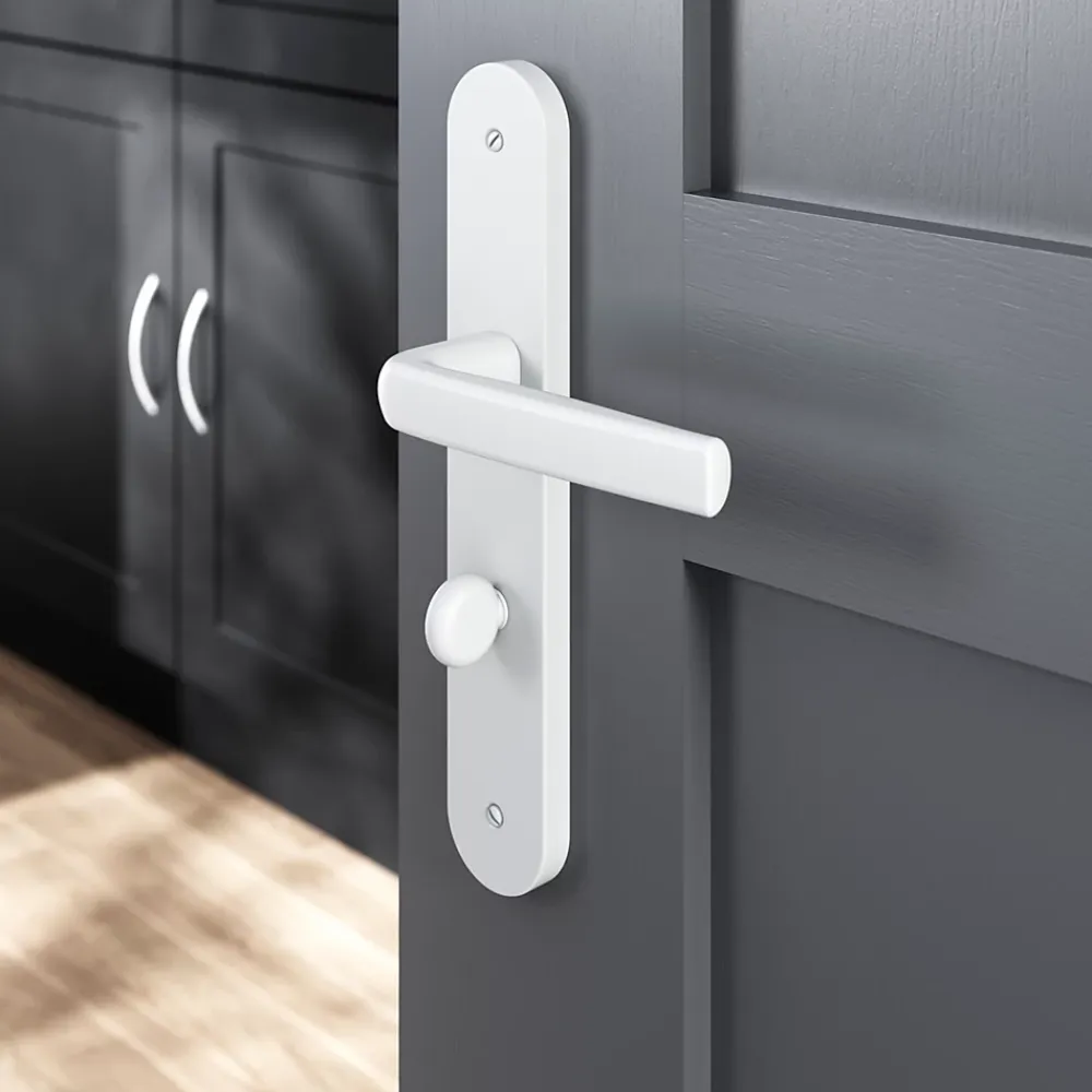 GoodHome Poignée De Porte<Ensemble poignée sur plaque Incurvé à condamnation Primel mat blanc L.126mm x l.40mm entraxe 195mm