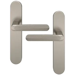 GoodHome Ensemble poignée sur plaque rond Garlan effet nickel satin gris L.125mm x l.42mm entraxe 165-195mm- Poignée De Porte