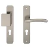 GoodHome Ensemble poignée sur plaque rectangulaire Irvil effet nickel satin gris l.x l.40mm entraxe 195mm- Poignée De Porte Extérieure
