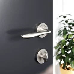 GoodHome Poignée De Porte<Ensemble poignée sur rosace Incurvé à visser Meham effet nickel satin gris Ø52mm