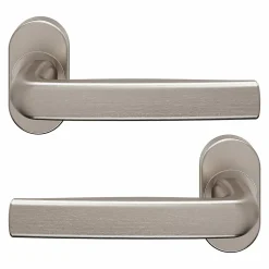 GoodHome Ensemble poignée sur rosace Incurvé à visser Primel effet nickel satin gris chromé- Poignée De Porte Extérieure