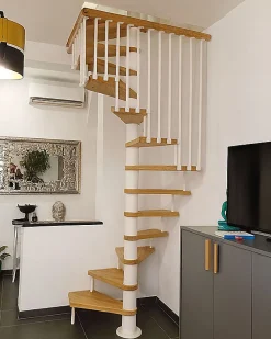Matisere Escalier Colimaçon<Escalier colimaçon 10 marches - Haut. à franchir 2.05 à 2.40m - Diam. 120cm - Trémie carrée - Struct. blanche / marches naturel -