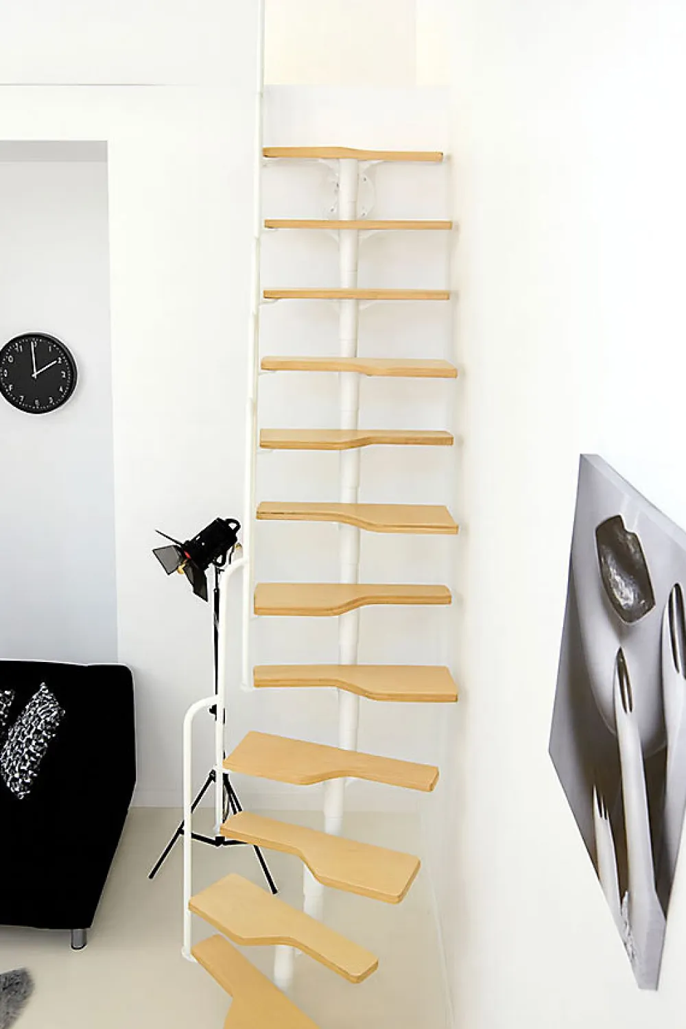 Matisere Escalier droit 9 marches - Hauteur à franchir 1.72 à 2,26m - Blanc et hêtre - TWISTER60-I-BH-9- Escalier Droit
