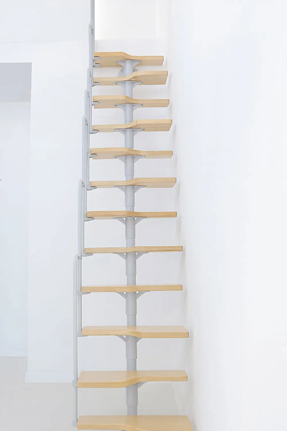 Matisere Escalier droit 9 marches - Hauteur à franchir 1.72 à 2,26m - Blanc et hêtre - TWISTER60-I-BH-9- Escalier Droit
