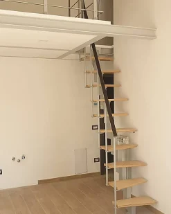Matisere Escalier Droit<Escalier droit 10 marches - Hauteur à franchir de 2.20 à 2.60m - Largeur 60cm - Couleur bois et blanc - SMALL60/I-SBNAT-10