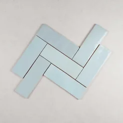 Gioia Materia Faïence Effet Zellige Bleu Ciel ARTISAN 6.5x20 Aqua - Les Carreaux de Jean- Faïence Pour Salle De Bains|Faïence Pour Pièce À Vivre