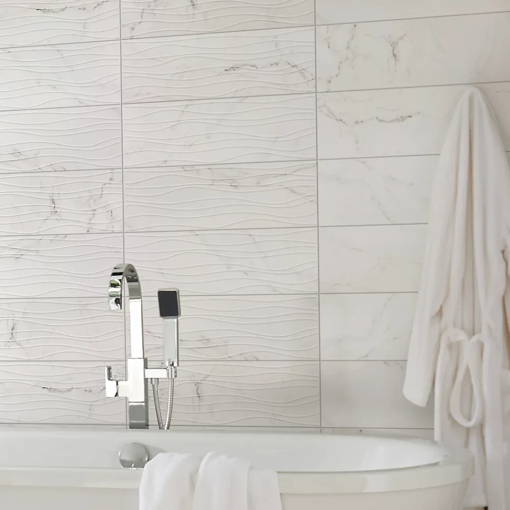 GoodHome Faïence Effet Marbre|Faïence Pour Douche<Faïence murale effet marbre blanc décor vagues L.60 x l.20 cm x ép.9,4 mm, Aruma