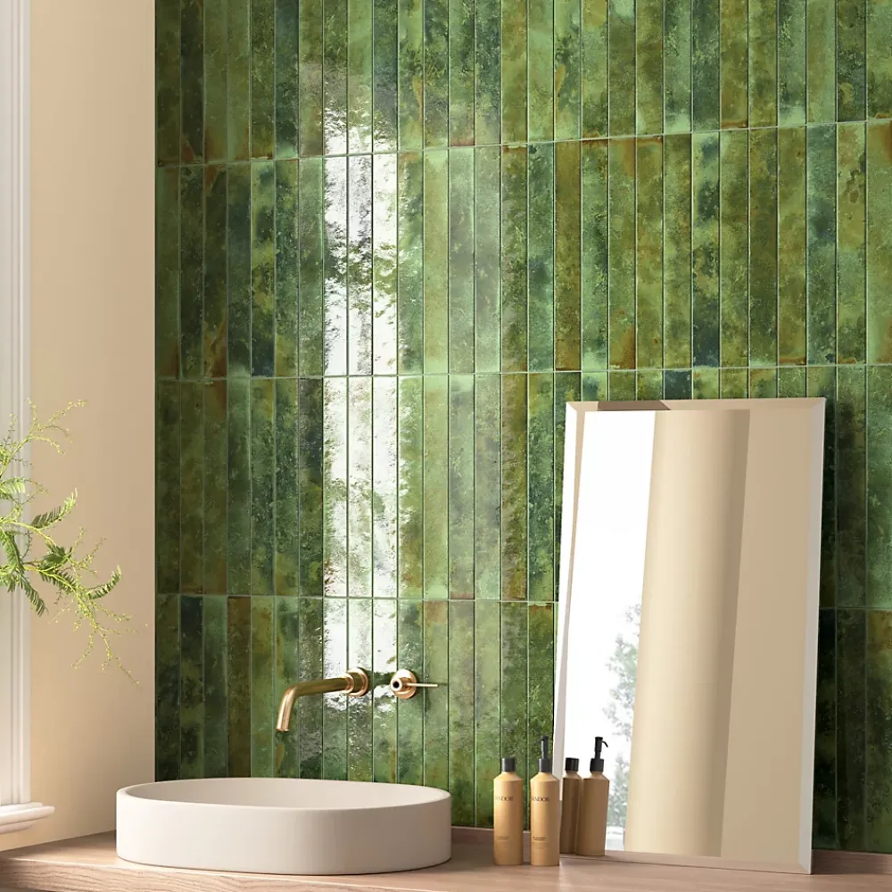 Equipe Ceramica Faïence murale unie vert brillant L.40 x l.5 cm x ép.8 mm, Java- Carrelage Mural Pour Pièce À Vivre|Faïence Unie