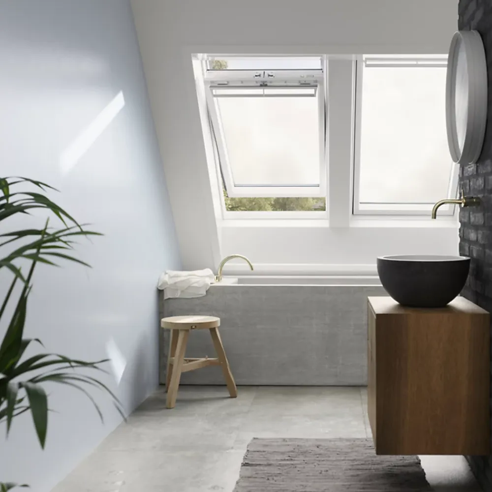 VELUX Velux Et Fenêtre De Toit<Fenêtre de toit à rotation GGU UK04 0076 L.134 x H.98 cm confort EverFinish blanc