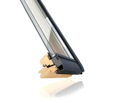 Velux Velux Et Fenêtre De Toit<Fenêtre de toit à rotation Standard Clearfinish - bois/pin L. 78 x H. 140 cm (GGL 3054 MK08)