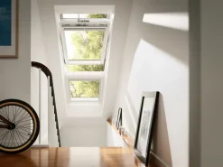 Velux Velux Et Fenêtre De Toit<Fenêtre de toit motorisée électrique GGU MK08 Integra® confort Everfinish - polyuréthane L. 78 x H. 140 cm