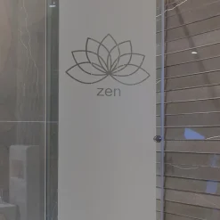 Ambiance Sticker Film Occultant Pour Vitrage<Film Fenêtre Anti Regard Occultant - ZEN FLEUR DE LOTUS - Stickers Autocollant Brise-Vue pour Vitre & Porte de Douche - 185x55cm