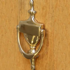 GoodHome Heurtoir de porte extérieur Tudy effet laiton doré H.180 mm x l.97 mm- Poignée De Porte Extérieure