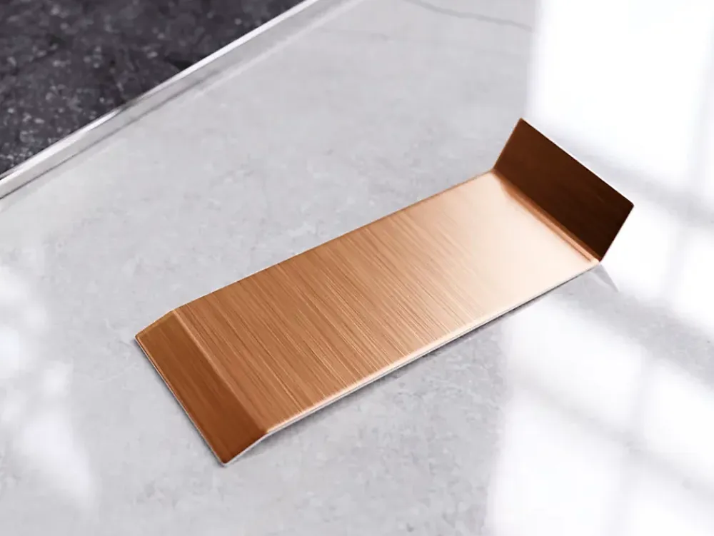 Ilcom Jeu FI en acier inoxydable pour plinthe Cuivre satiné - 80mm x 30mm x 12mm- Plinthe Pour Parquet Et Stratifié