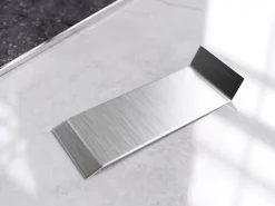 Ilcom Joint FI en acier inoxydable pour plinthe Argent satiné - 60mm x 30mm x 12mm- Plinthe Pour Parquet Et Stratifié